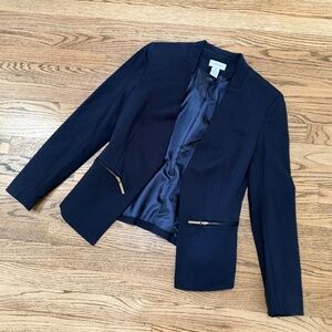 Carmen, nave blue blazer